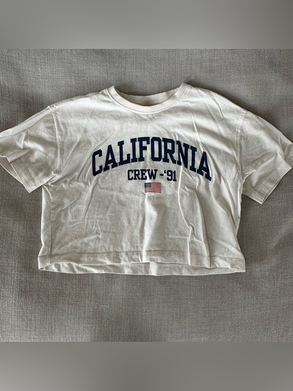 Zara Kids White Cropped Tee with Navy California Graphic | Size 8-9